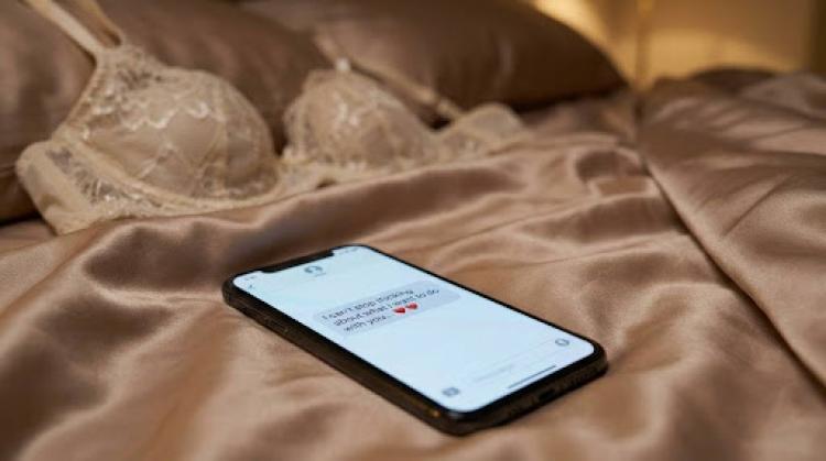 Comment créer de l’anticipation avec le sexting sur Snapchat
