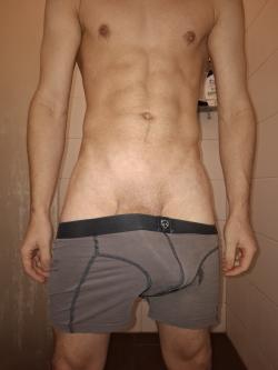 younghungbreedbull
