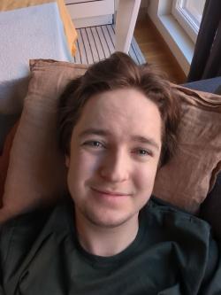 mr_alexholm
