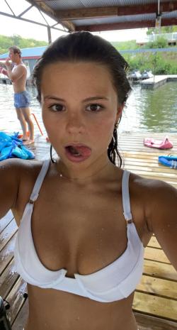 brattyxbella picture