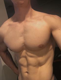 rockhardbod33