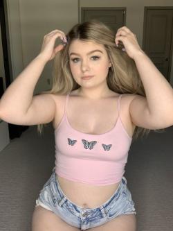 mayapryce241 picture