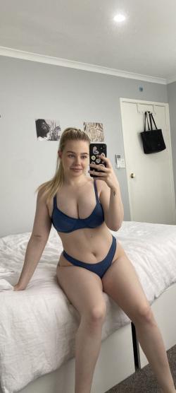 emilie_queen2